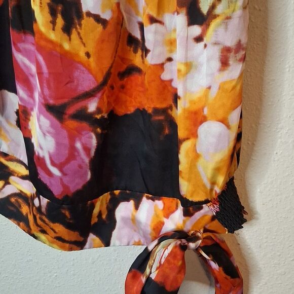 New York & Company Floral Multicolor Women's Top size medium - Picture 3 of 7